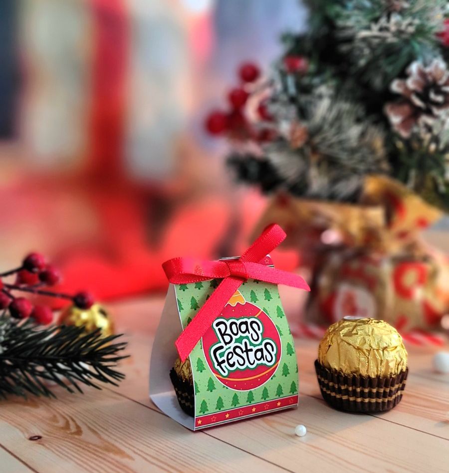 Presente Personalizado de Natal: Porta Ferrero Rocher para Celebrar com Estilo e Sabor!